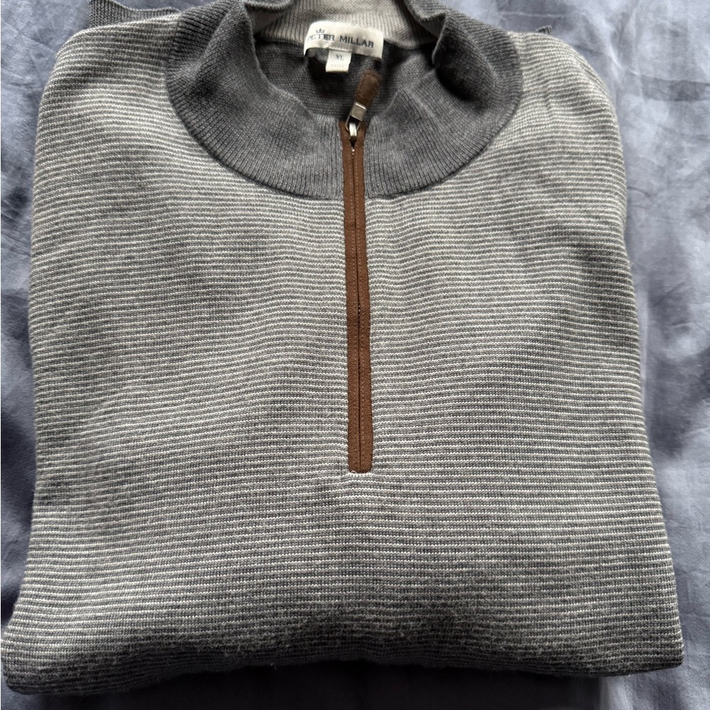 Peter Millar Gray Merino Wool Zip Up Sweater With Brown Suede Trim.